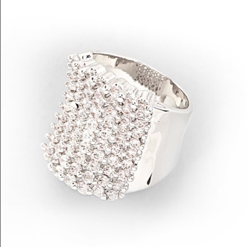 Nicestone Statement Ring 8